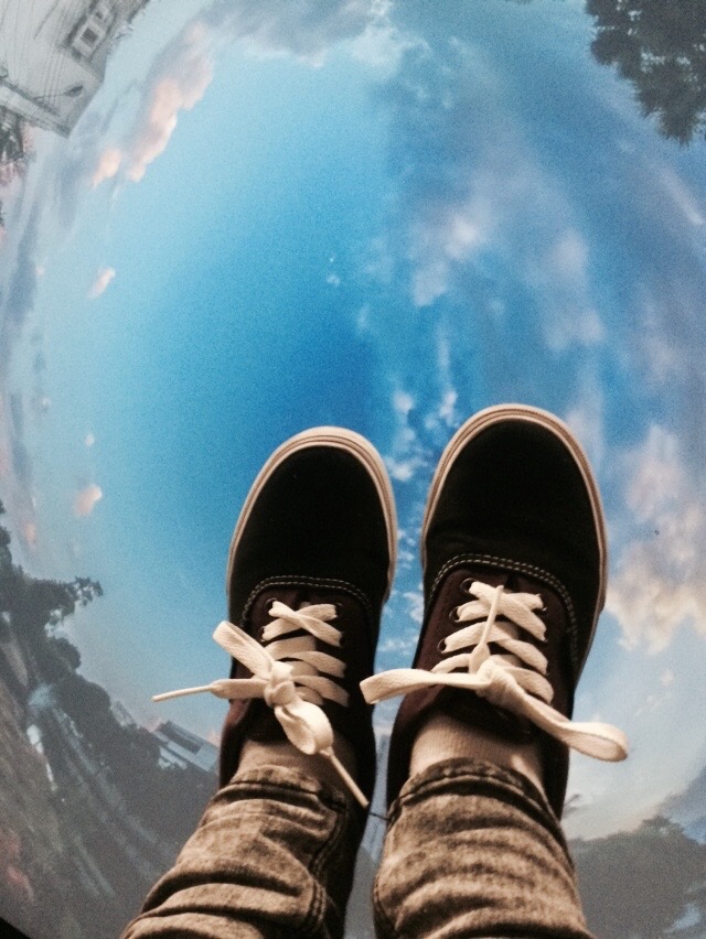omnispace360's tweet photo. With Omnispace's easy-to-maneuver interface and vast content, your imagination is at your fingertips and the entire world lays just beyond your feet! https://t.co/OeaeHKyLeR