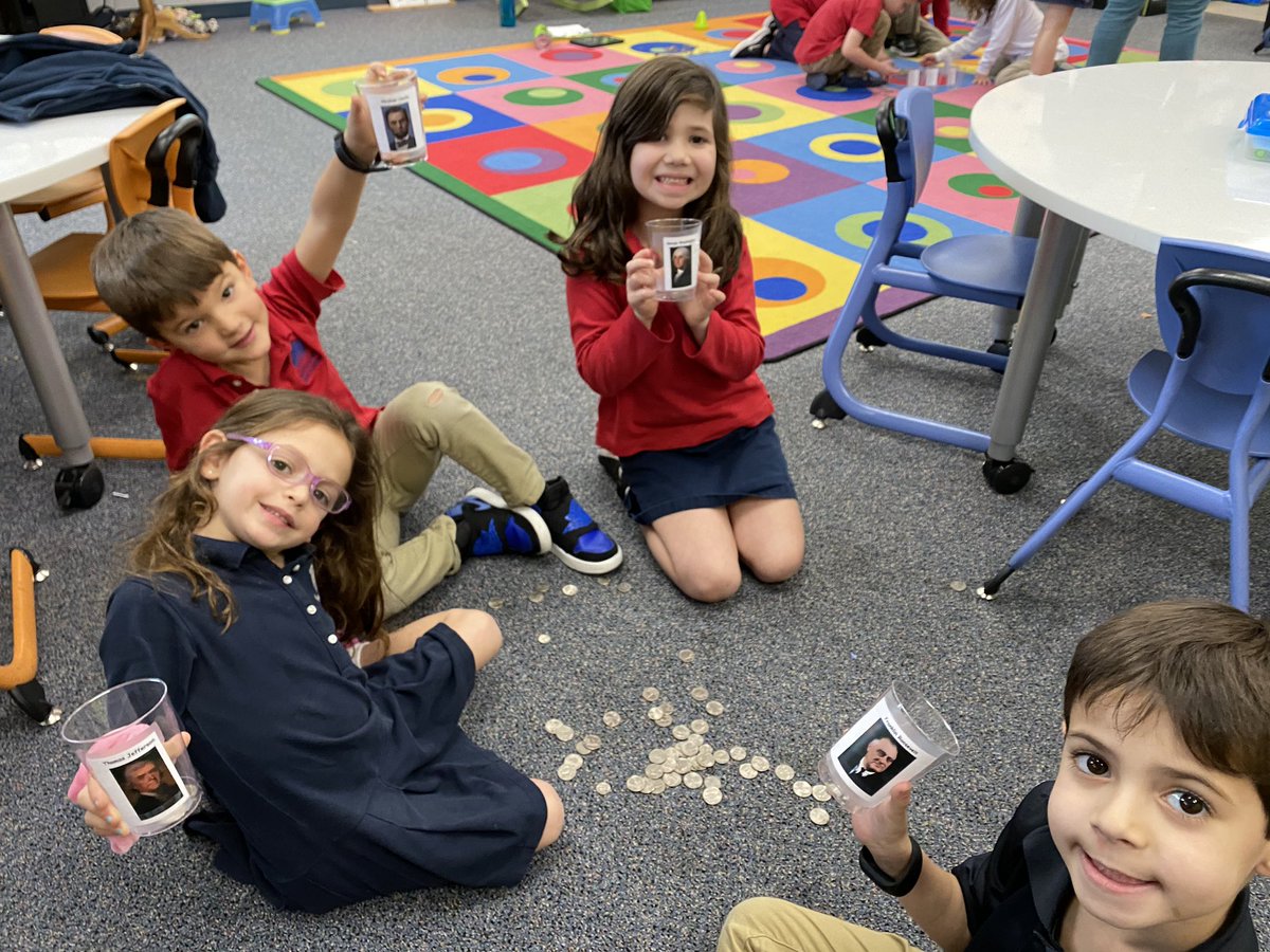 MrsShell_TDA's tweet image. Sorting coins by the presidents who are on them for Presidents Day! Please ask us why each president was special enough to have this special honor. #davisk