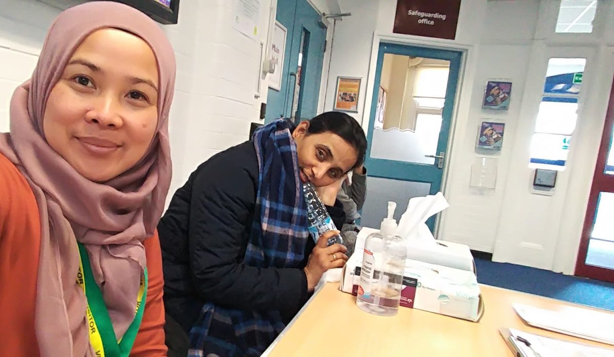 ComResearchSafh's tweet photo. #eastlondongenesandhealth 
At Redbridge Institute today! #community #research #engagement @SAfHUk @EastLondonGenes https://t.co/XEdaG3jtGu