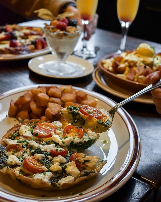 Happening Gourmand isn't over, our $17 brunch are extended ! 🤤
📸: @blog_le_refuge
-
Happening Gourmand n'est pas terminé, nos brunchs à 17$ sont prolongés ! 🤤
📸: @blog_le_refuge
.
.
.
.
.
.
.
.
.
#happeninggourmand #brunch #brunchsquad #tavernegaspar… ift.tt/31Mtszb