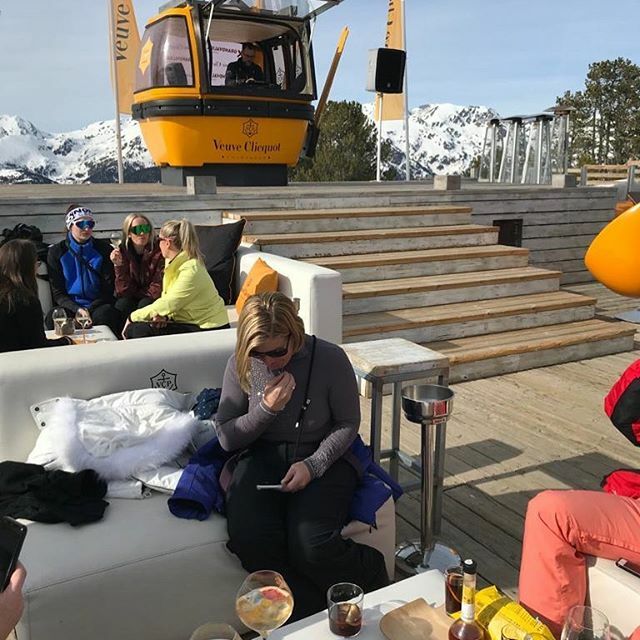 My office today ! 
Work hard play hard! 
#emailsontherun #workhardplayhard ift.tt/3bCTIk7