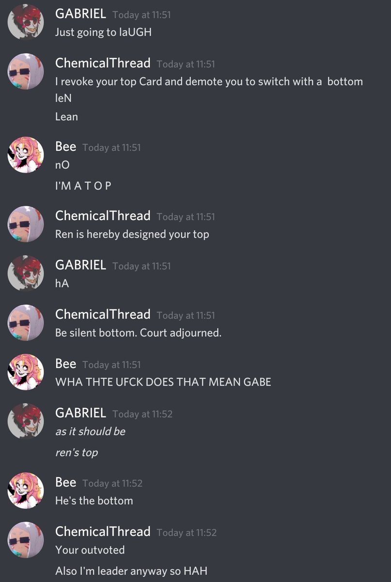 『The team chat is hectic as hell.-』
#OutOfContextDiscord