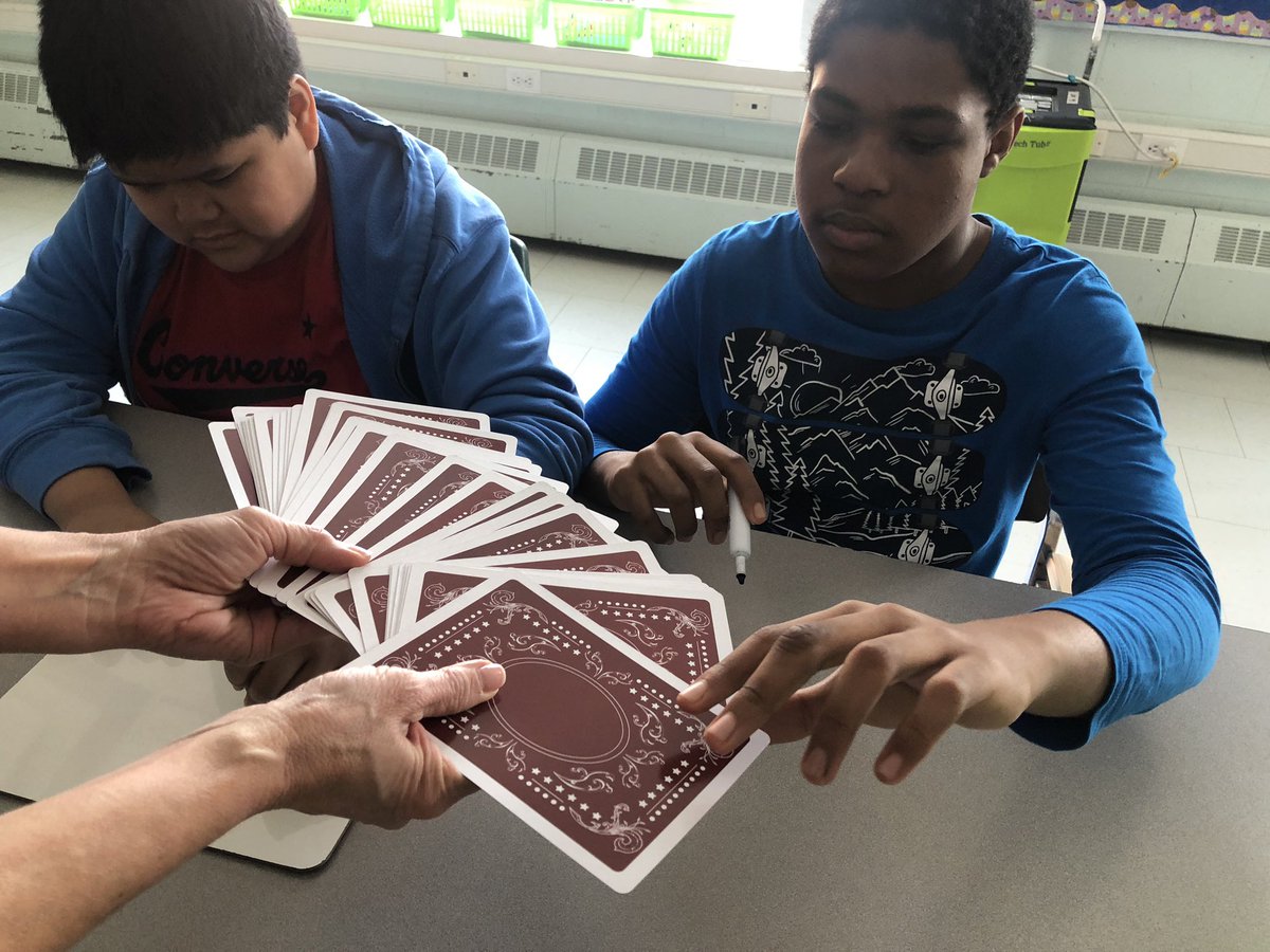 Mrs_James5's tweet image. Addition using playing cards 😎 #coolmath