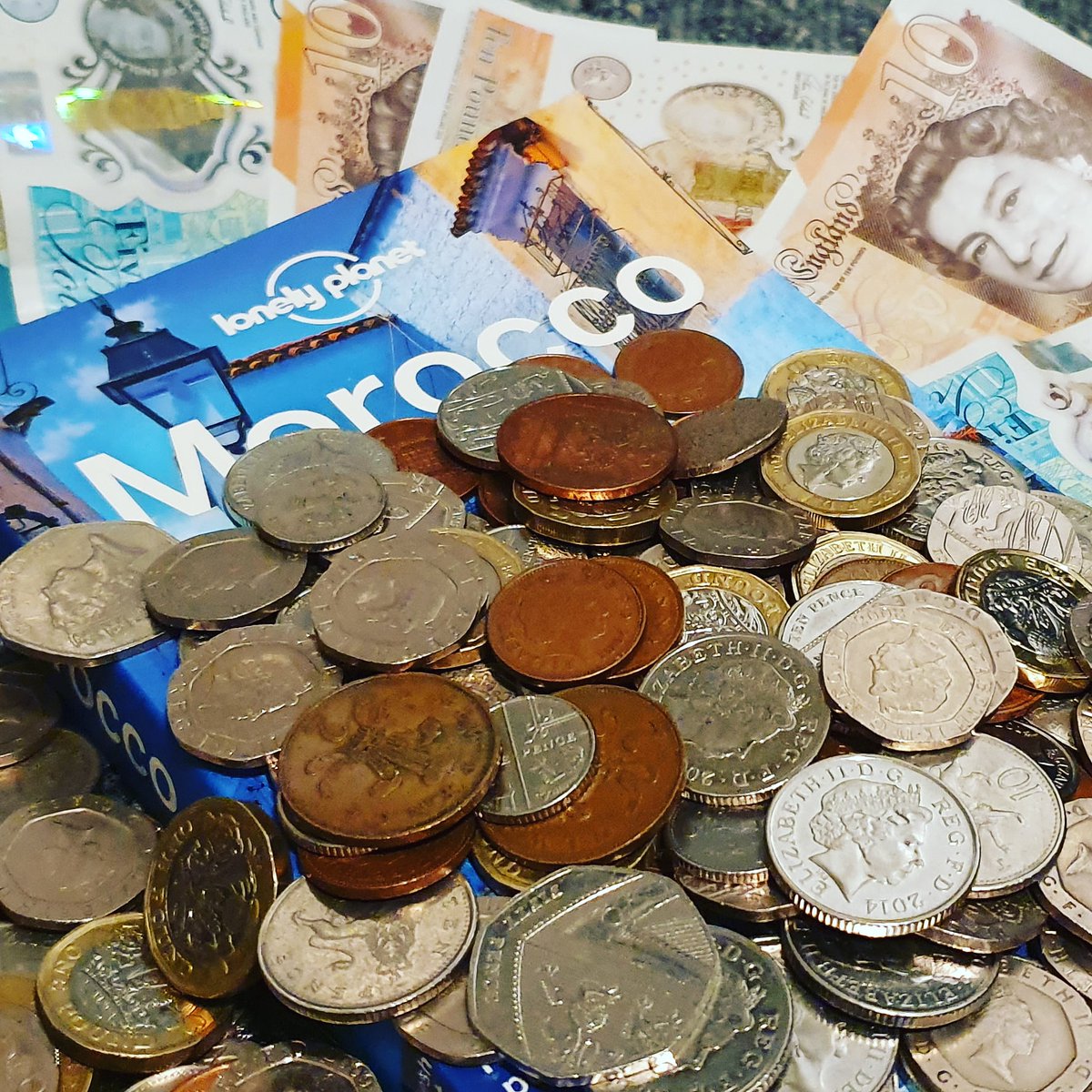 GeogKd's tweet photo. Awesome work today Geography Club joined forces with the Morocco 2020 sixth form team to raise £111.68 for community projects #Fundraisng #bakesale #developmentgoals @kingdownschool
@STCadventures https://t.co/SNRa7O7FWR