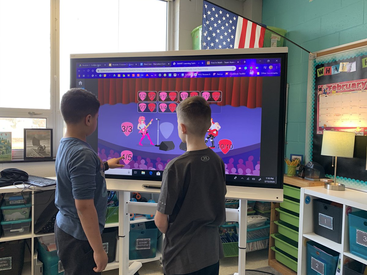 lisaehubbardcbe's tweet photo. We are working on equivalent fractions using games from SMART Learning Suite Online. @SMART_Tech @CBE_MrsTaylor @ClaraBartonElem https://t.co/y4FlOhnFmL