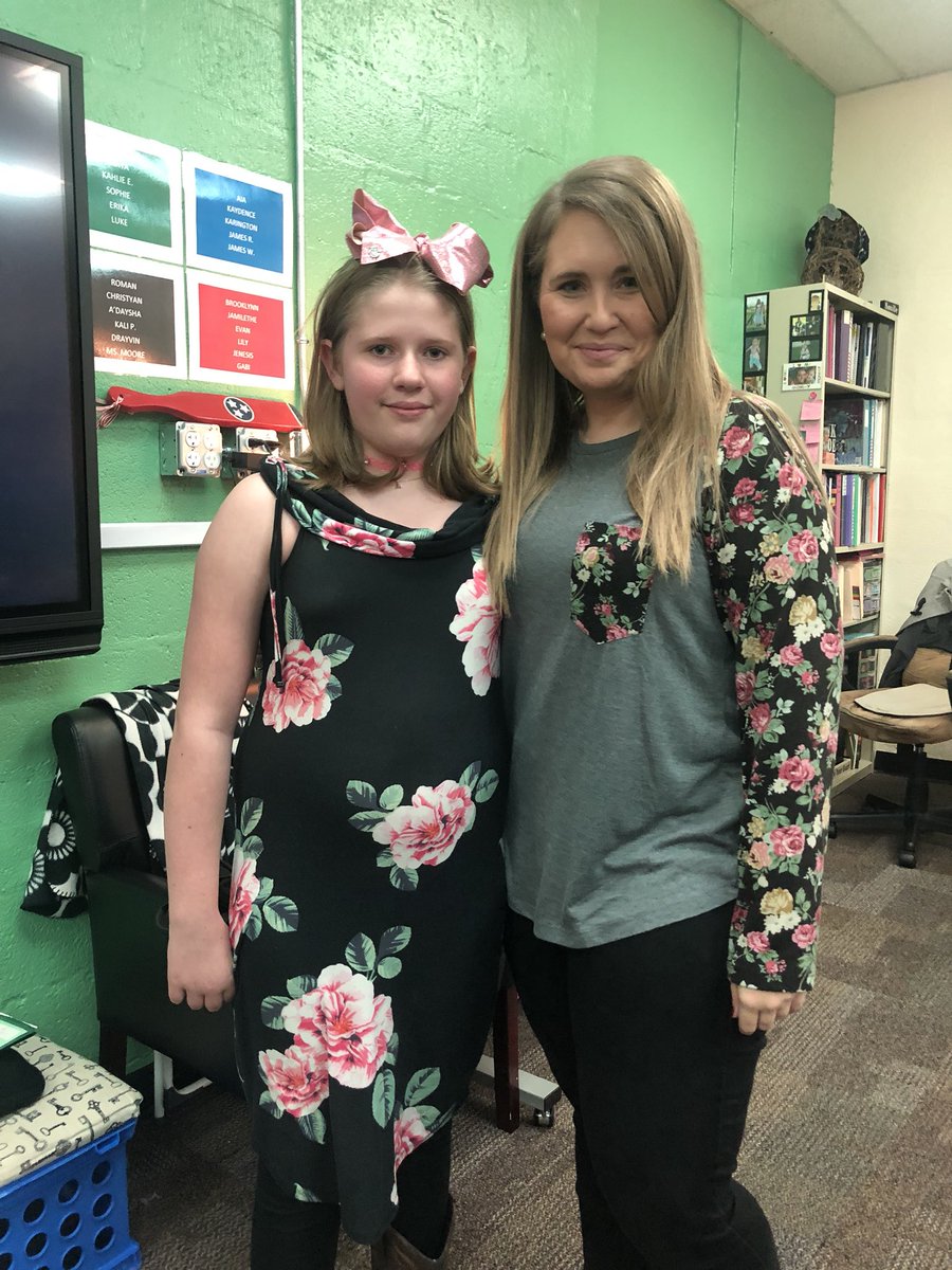 Twin with this beauty today ❤️<a href="/HighlandGville/">HighlandElementary</a>