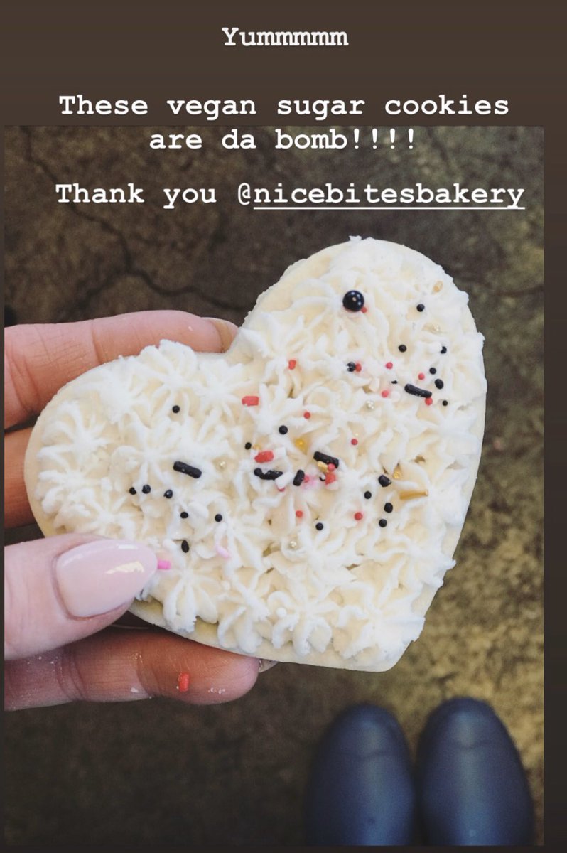 derbycoffeehous's tweet photo. Come see us! Open until 7pm! #derbyks #rockandmadison #coffee #hotcocoa #sugarcookies #vegan #glutenfree #nicebites #smallbusiness https://t.co/AJskd0hLFw