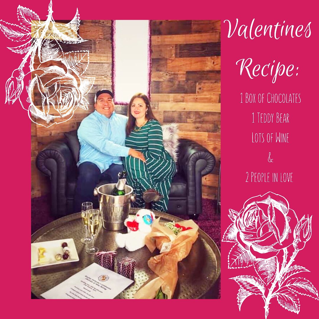 290WineCastle's tweet photo. I hope your cookbooks are ready for the Valentines to Remember! 💕
#wine #winelover #johnsoncity #fredericksburgtx #dramhound #290winecastle #winery #hillcountry #tastingroom #bliss #explorejctx #castle https://t.co/SOD4iWO54B