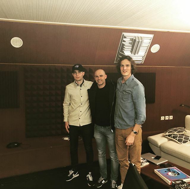 StudioPenny's tweet photo. Benjamin nivet star de @rondcentral est au studio pour un podcast https://t.co/qutzR9TLy4 https://t.co/ImAJ88YGva