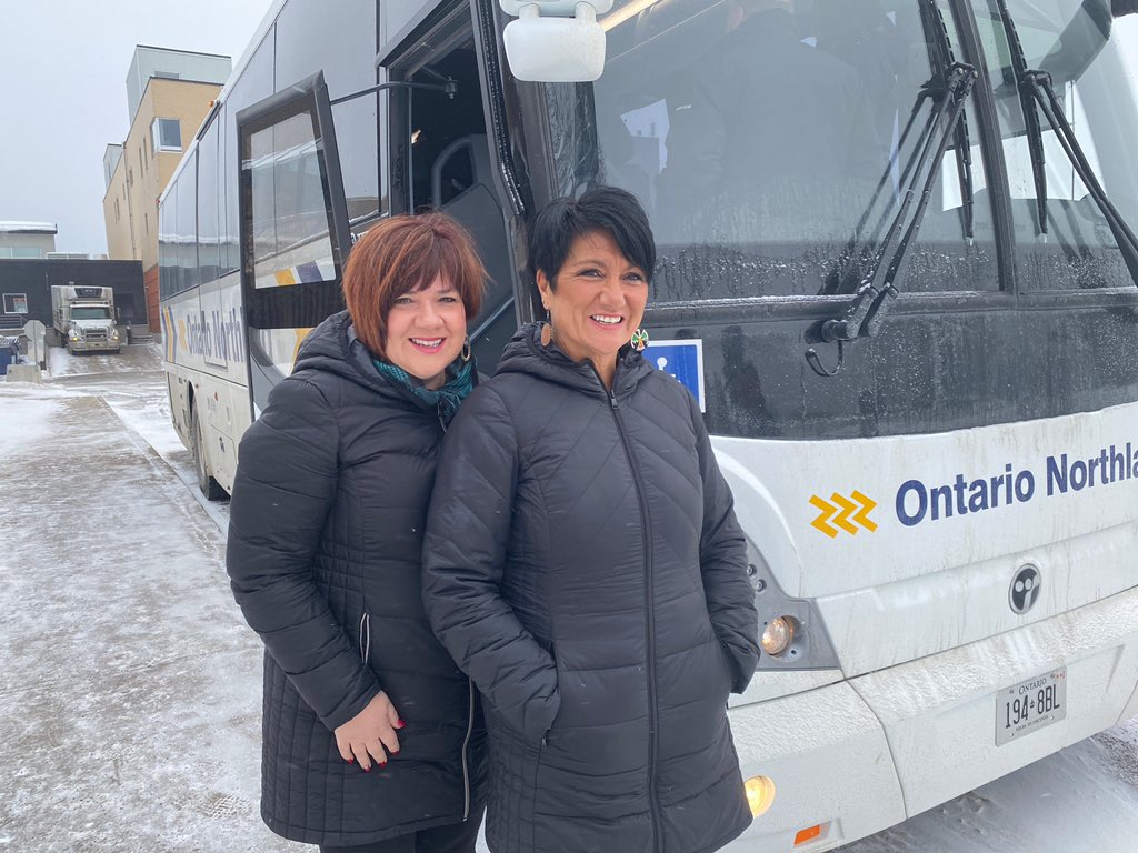 So nice to see <a href="/noma_nwo/">NOMA</a> President Wendy Landry and Councillor @KristenPOliver at the @OntNorthland motor coach announcement today! Welcome Thunder Bay to our transportation network!