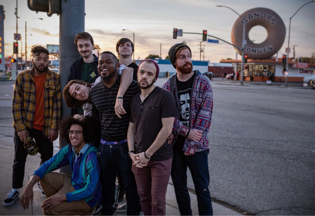 CookThugless's tweet photo. Sorry to interrupt my scheduled shit posting but here's an actual good pic of all the boys. https://t.co/czEGQg9eJU