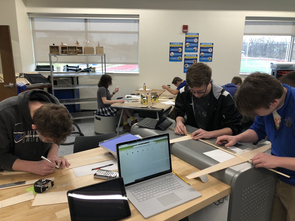 STEM2UYP's tweet photo. @LutheranCougars @PLTWorg AeroEng class fully engaged in glider challenge!  #makeItFly https://t.co/HbblxxmTFW