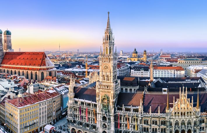 UrsBolt's tweet photo. #German bank to offer tokenized securities based on @StellarOrg:

Munich-based #BankvonderHeydt, est. 1754, partnered with #Blockchain financial services provider @Bitbond to help integrate #tokenization into its #securitization platform.

@CoinDesk: https://t.co/1Kv3tgW1Uo https://t.co/fAe4WLfNvK