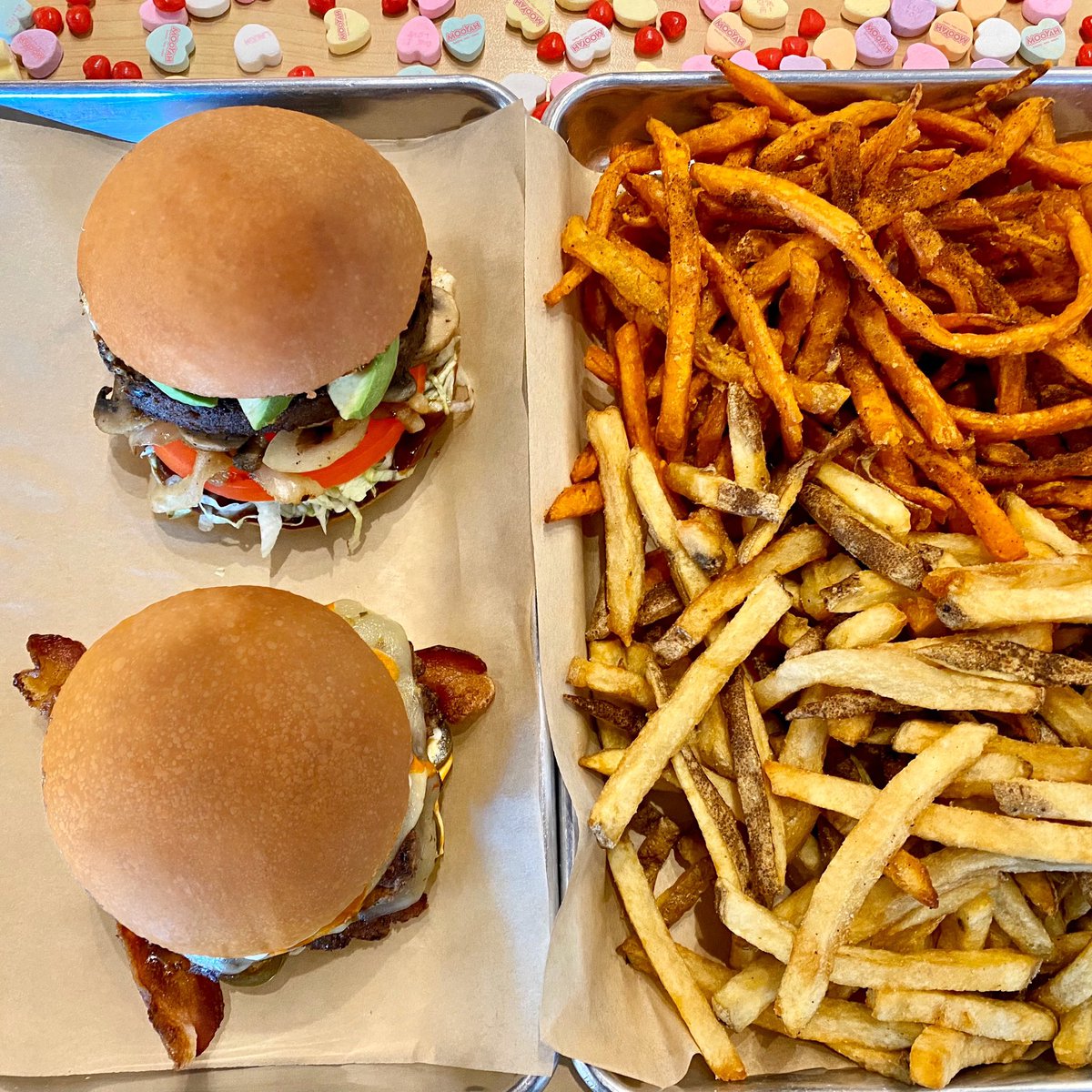 MooyahOC's tweet photo. Spend #ValentinesDay with your #truelove… #MOOYAH. 💘🍔🍟😍 #orangecounty #bemine #irvine #ilovefood #iloveburgers #bestburger #burgerlover #veganburger #doublediablo #frenchfries #handcutfries #sweetpotatofries #candyhearts #loveatfirstbite https://t.co/pYPnt5zUFc https://t.co/67U78ocyZt