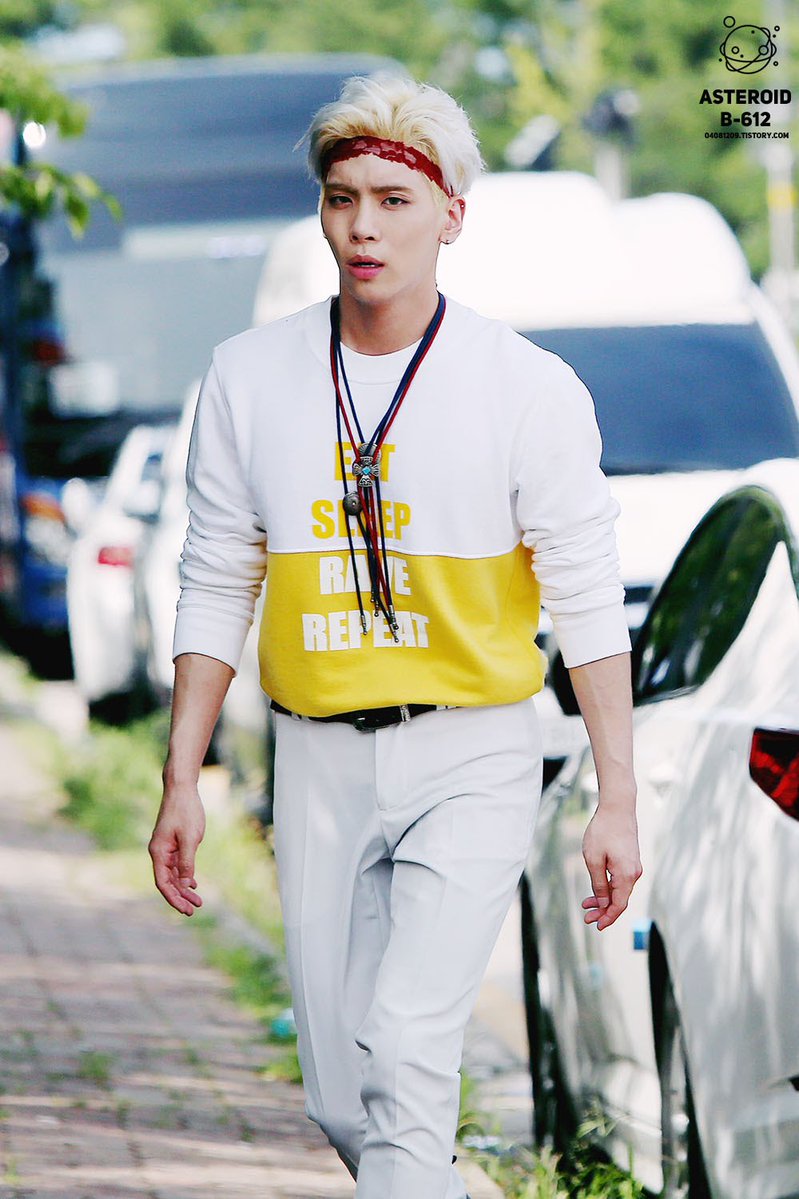 diphyjjong's tweet photo. let me introduce to y'all THE look of looks https://t.co/UXD1Ng0qth