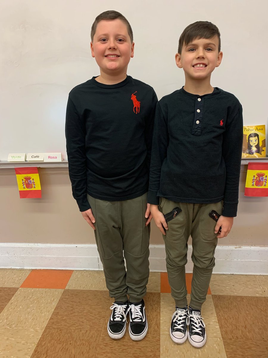 PrepPrimary's tweet photo. 5th graders twinning! https://t.co/mtgWhKxuql