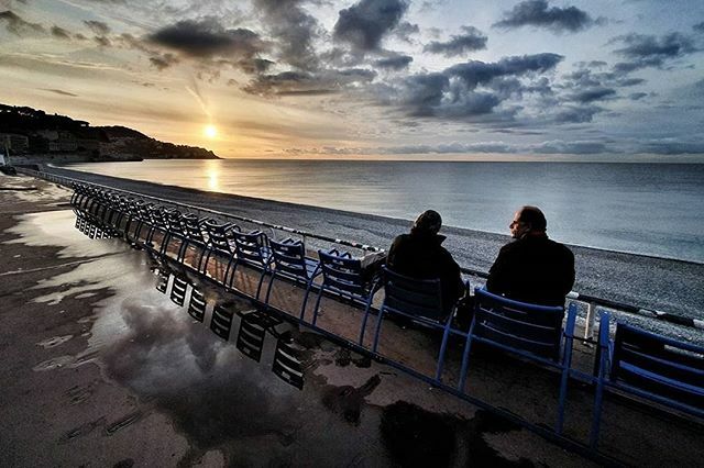 igersnice's tweet photo. 📷 La sélec’ du Barbu 📷
_____________________________________
BON-SOIIIR !✌🏼🥁 Ça faisait un petit moment que je n’avais pas mis mon grain de sel dans les sélections ! Pour cette « reprise », focus sur un panorama qui m’est cher : les levers de soleil … https://t.co/8uLlMzZyEW https://t.co/p9S3uxDJIk