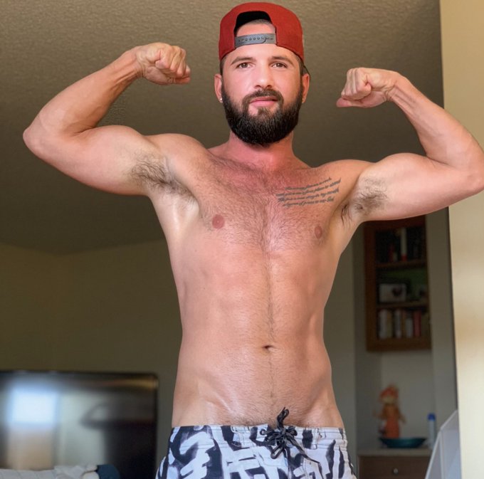 This is the only backup account for @tommy_italiano 📣 If another account is following you, it&rsquo;s fake<a class="tags" href="/tag/tommy_italiano">@tommy_italiano</a>