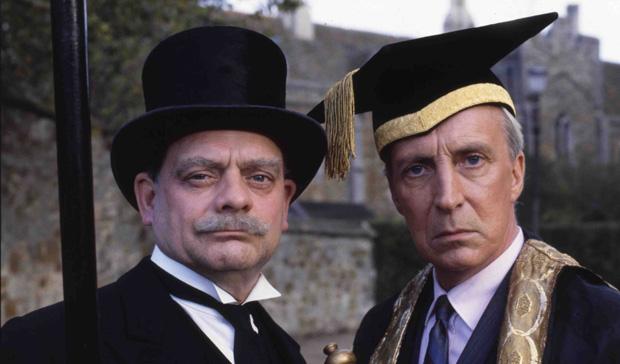 Been a while since I've watched #PorterhouseBlue. Everyone is excellent  but #DavidJason still waltzes off with it.