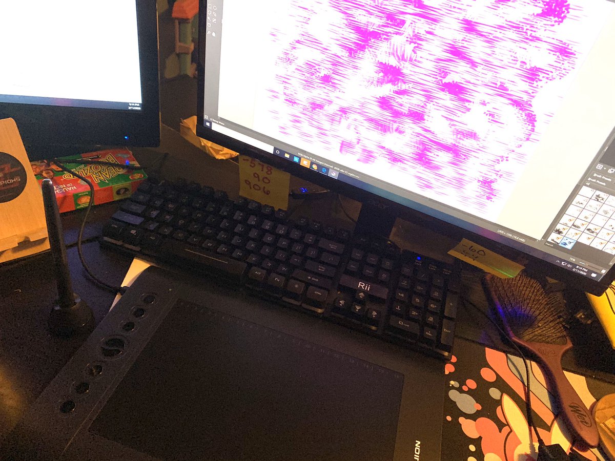 GAvenger19's tweet photo. Valentine’s Day gift from the best #twitchagent ❤️❤️❤️ so excited to play with this and learn to use it!!! #digitalartwork #digitalarttablet #trysomethingnew https://t.co/sx5AfUJaWg