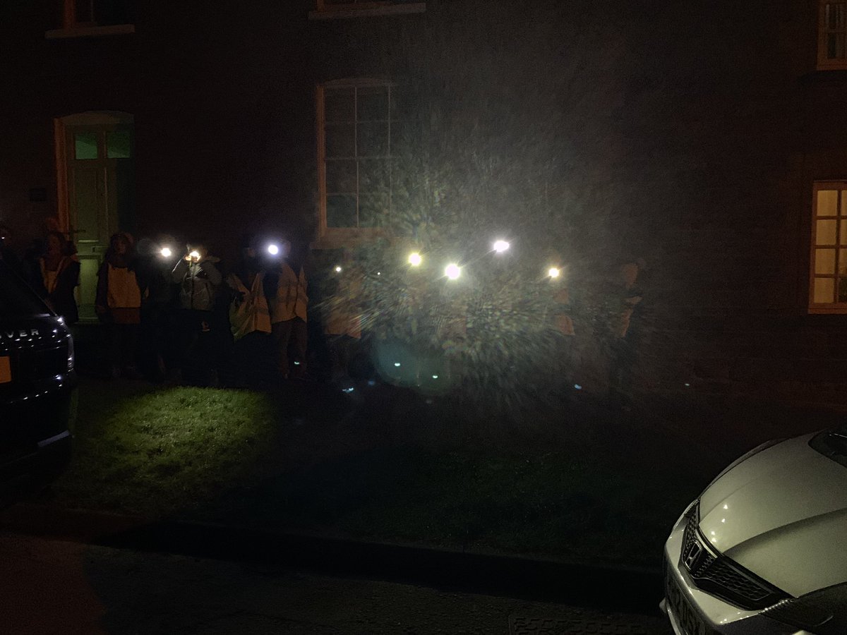 TickfordPark's tweet photo. We went on a night walk before getting into our pyjamas and quiet reading before bed. β¨π #TPPeridot #Everdon https://t.co/FKio5wNA8v