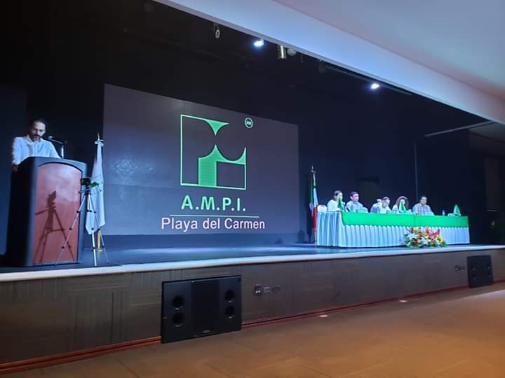 Arquitectos Playa tweet media