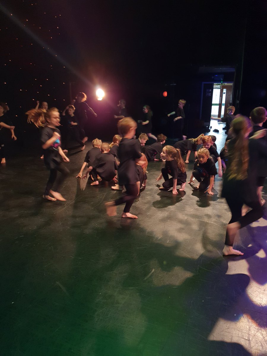 pendlebeck's tweet photo. So @Accprimary Year 3 have just done their dance!!! So so proud you were amazing!!!! Bring on the finale!! 🥰🥰🤩🤩 @NBScoops https://t.co/gN8g8YzlTa
