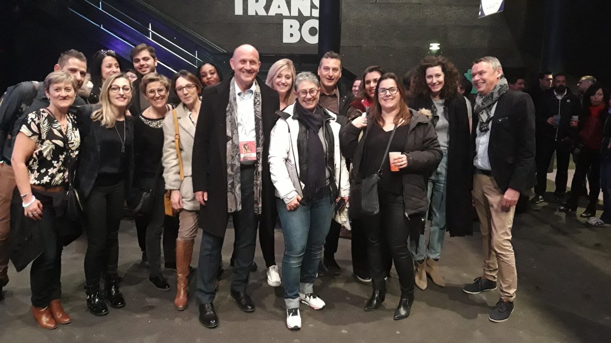 CorinneLuttrin's tweet photo. Muzik casting ESC au Top 👌 Ambiance garantie le concert commence 😻@ca_centrest @MarcBalas @nathalievaucher @athoclael @celine_rigaud @pillon1098 @maglarochelle https://t.co/8gBgbFYKHe