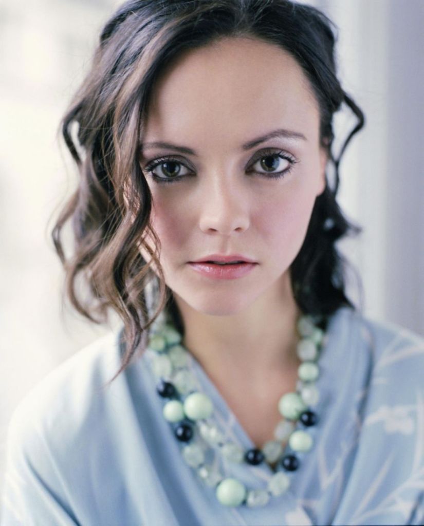 Happy Birthday to Christina Ricci who turns 40 today! 