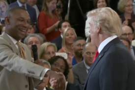 Victorio_M's tweet photo. @thecareercoach @PIC_DefiantOnes Bigots and bad faith actors are going to show themselves for who they are. So too, those who will cling to the "policy not politics" nonsense endorsed by the world's largest HR organization. The same one whose current CEO is standing firmly with this administration. https://t.co/9tanowbWH2