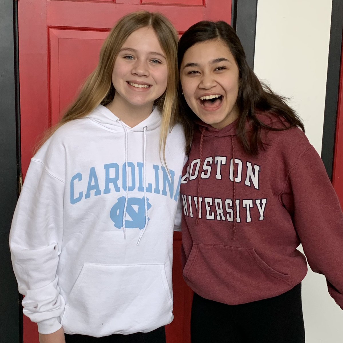 StacyMiddle66's tweet photo. College Gear Day – Show Your College Pride! #CollegeGearDay #EverySecondWednesday https://t.co/dFls22gRrt