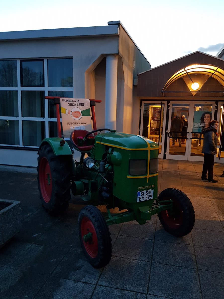 BeckerLudo's tweet photo. #AGCL2020
Assemblée générale de la Caisse Locale Pays de la Nied
Un moment de partage et d'échange entre les administrateurs, les membres de la direction et les societaires.
#JeSuisSociétaire @C_A_Lorraine https://t.co/t6Whh97nHk