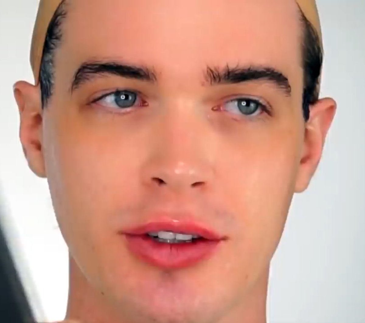 rulho07's tweet image. Sin duda uno de los más atractivos #OutOfDrag 
#Pearl