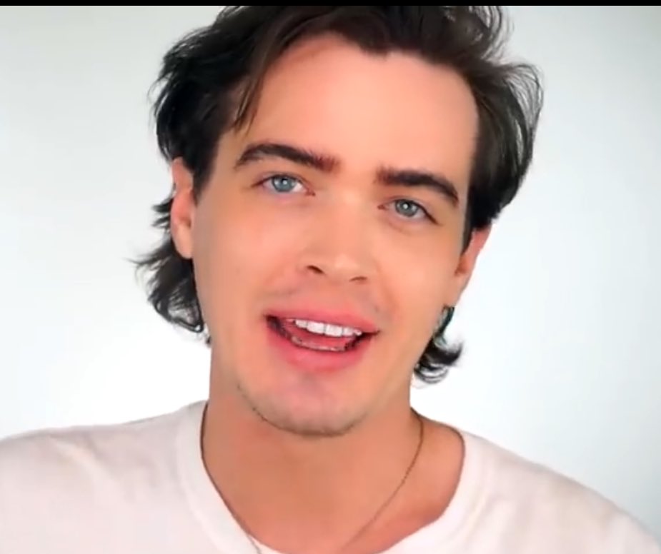 rulho07's tweet image. Sin duda uno de los más atractivos #OutOfDrag 
#Pearl