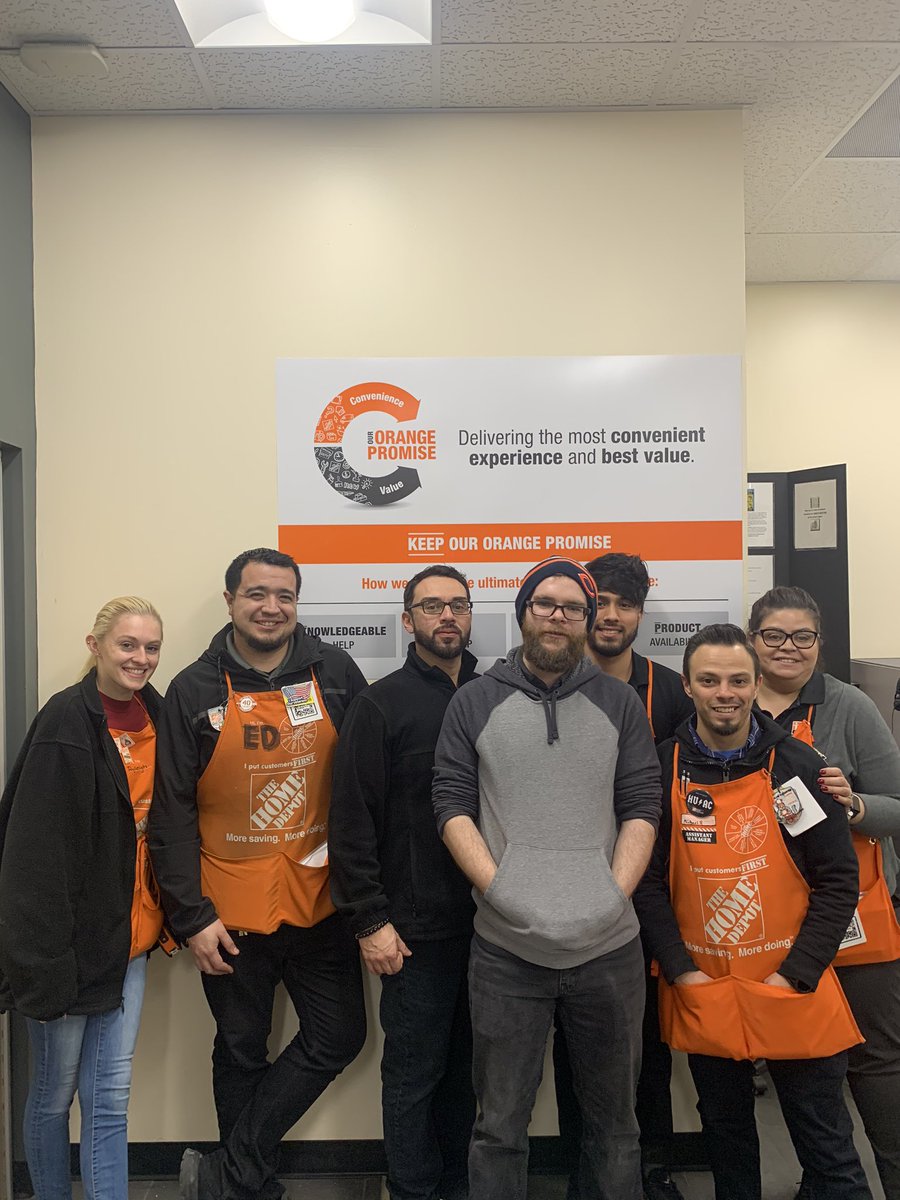 1905HD1's tweet photo. Infocus Team Appreciation.  Thanks for keeping us safe and bringing awareness to our store.  My team is the best.  Tacos for the team!! #60daysSafe #safetyispersonal  @rtlman_pcr @Bringerofrain13 @jgir145 @LemmaTony @williamcole23 @andresears18 https://t.co/AfJy8HD5hq