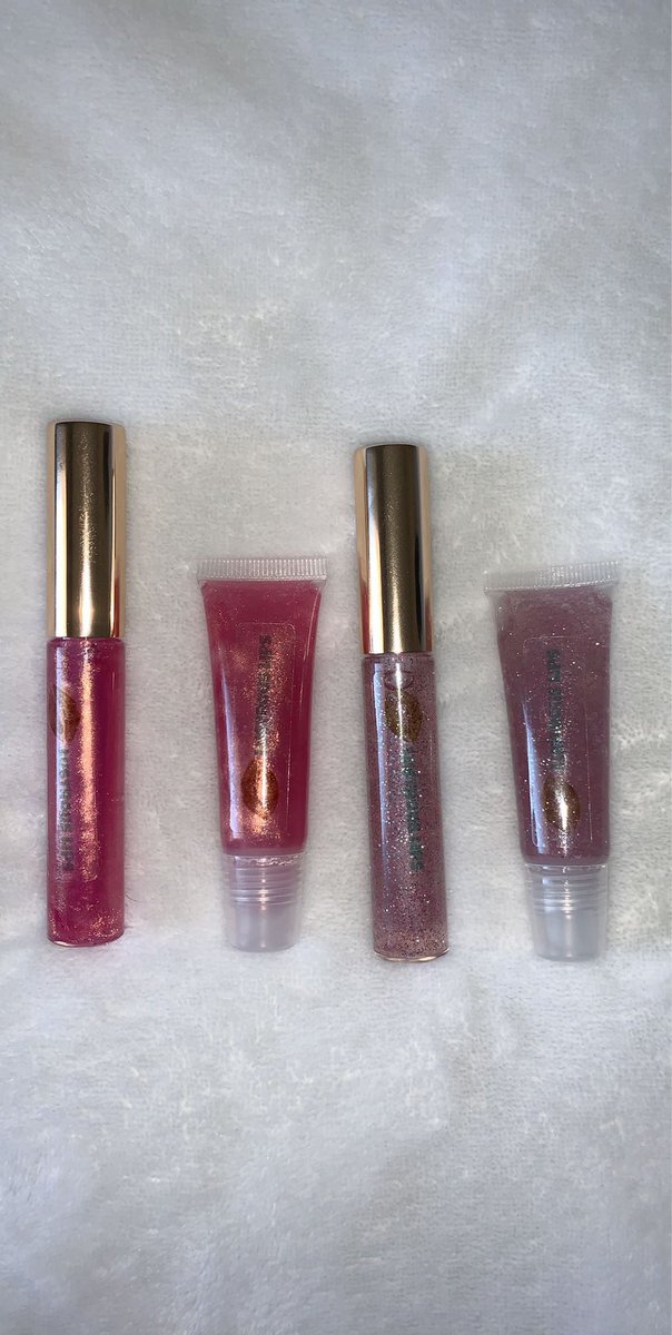 Lustrous_Lips's tweet photo. 🥰 Lustrous Lips Valentines Day(s) SALE is here! Get 10% off orders $14 or 14% off orders $20 or more! Come shop!!! The sale ends 2/15/2020 ❤️ click the link in the bio 💋 https://t.co/ZkmeDsP7ET