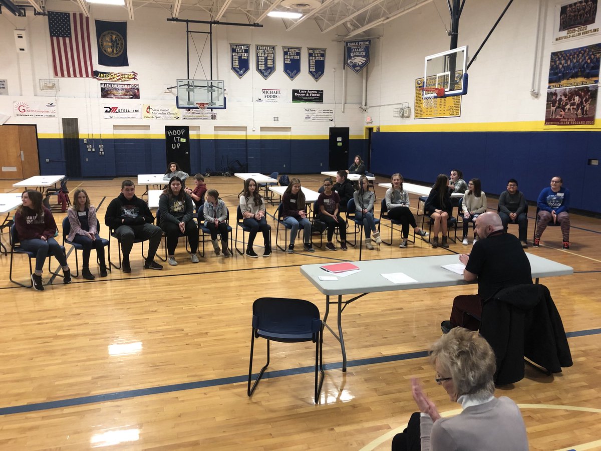 ponca712's tweet photo. ⁦@poncaschool⁩ ⁦@poncayearbook⁩ All five Ponca students made the oral round of the Dixon County Spelling Bee. #gobigponcablue https://t.co/03rUtL1Gva