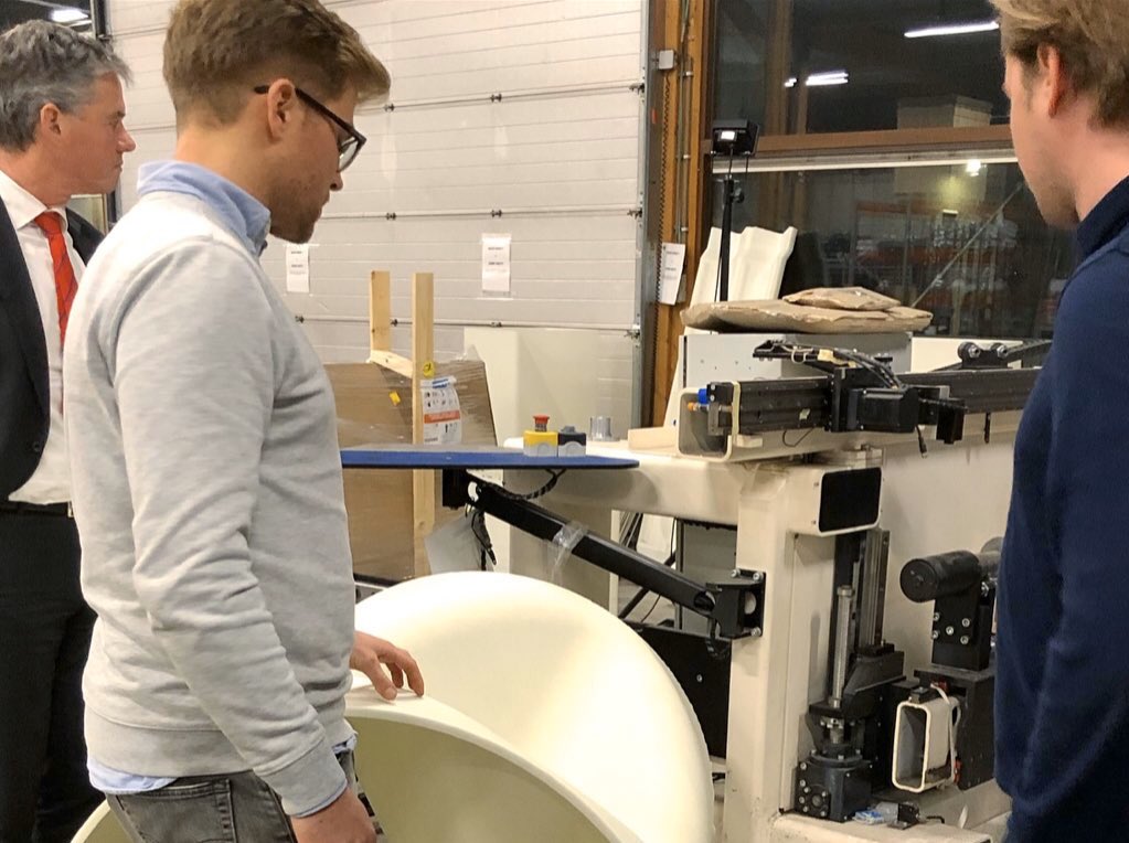 Kris_Avinash's tweet image. Supergaaf en innovatief bedrijf bezocht in Delft @CEAD. Technologieleverancier van 3D-printapparatuur met jongemensen, ondernemend en voor banen op ieder niveau. Een mooie locatie op @BKSschieoevers. #innovatie #maakindustrie