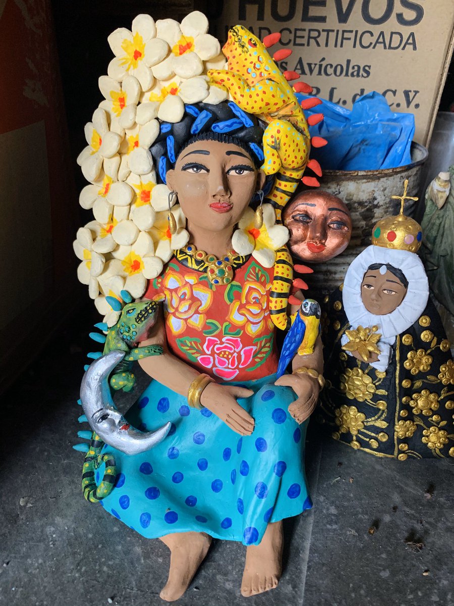 santiago_savi's tweet photo. Fascinante arte de la familia Aguilar en Ocotlán, Oaxaca.
#artemexicano #ocotlan #oaxaca #FelizMiércoles https://t.co/OpiynxyVDB