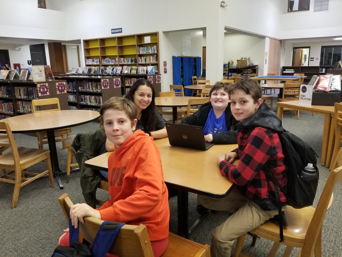 evans_vevans's tweet image. Cornell students come to Ms. Evans&apos; and Ms. Brazeau&apos;s English class once a week to help with writing heroes journeys. #ICSDEquity #IthacaNYSchools #BlackLivesMatterAtSchool @BoyntonMSIthaca @LWrightICSD