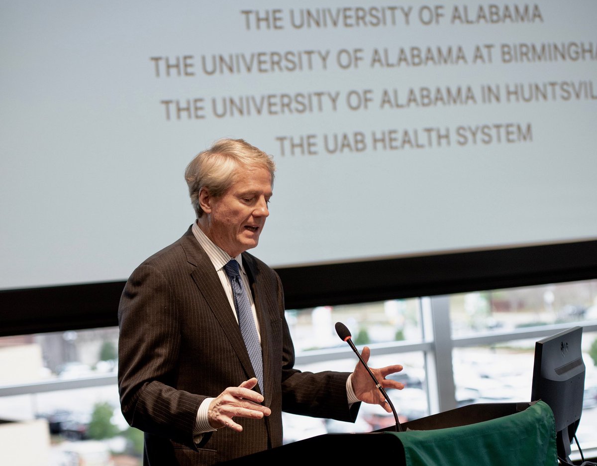 UA System Chancellor Fess St. John calls for $50M in state funding for a new Genomic Medicine Facility at @UABNews. Read how this investment could transform healthcare in the state and establish Alabama as the epicenter of personalized medicine. bit.ly/31OOVaq