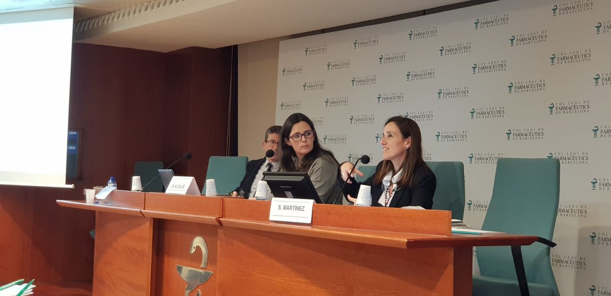 jfmirbonnin's tweet photo. Un plaer d'aprendre tant dels companys que participen en aquest projecte!
Farmacèutics, metges de família i personal GiS treballant colze a colze per a la detecció de càncer cutani ocult!
@SoniaMa81101228
@jmalvehy
@MartaAlcalde1
#DermaRisc #AtencióPell https://t.co/GI4hrVt2PA
