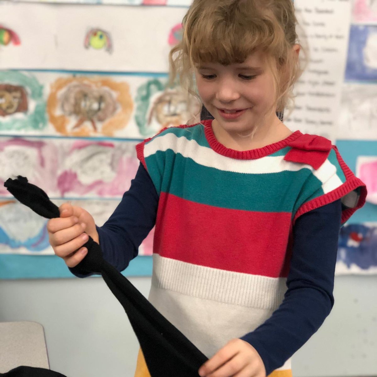unitycharter's tweet photo. .@unitycharter DG hosted our February Service project today during Group PE... we up cycled different household items to make dog toys to be donated to local shelters! 🐶 🎾 #problemsolvingfortheplanet #serviceLearning #communityService @MorristownTAP @SJ_Program @Sustain_Motown https://t.co/6YwqkHNaXO