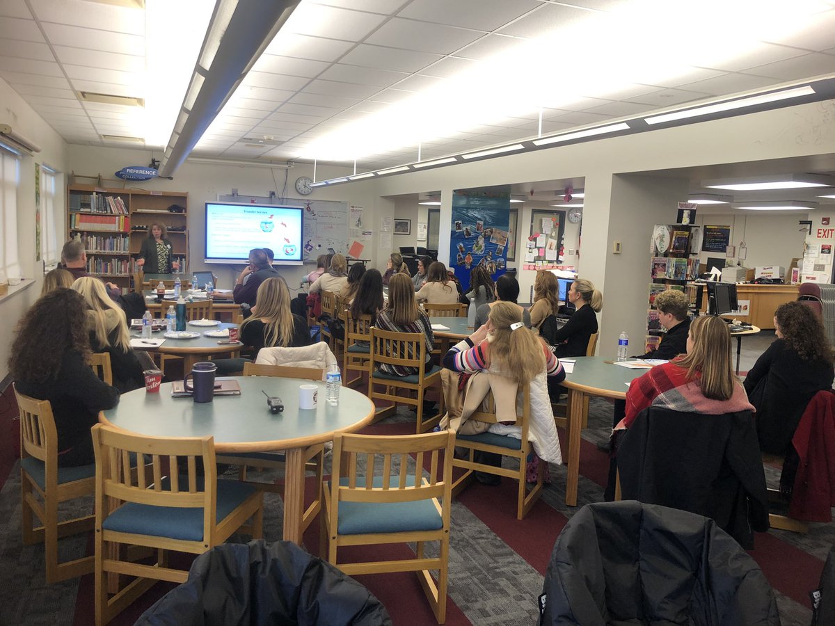 LockportJTracy's tweet image. Thank you Michelle from @NYSTRS for coming out to Starpoint to speak about their pensions. We appreciate all the hard work the #NYSTRS does for its members. @STA_Union @nysut @wnynysut #fredspizza