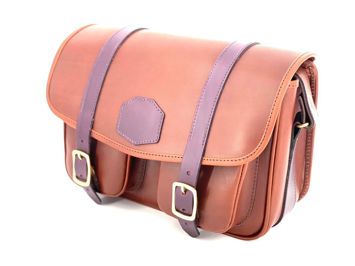 Changing the game when it comes to luxury shooting accessories.

Introducing the Hera Cartridge bag and Ares Gunslip in Papaya and Purple.

howesandwayko.com