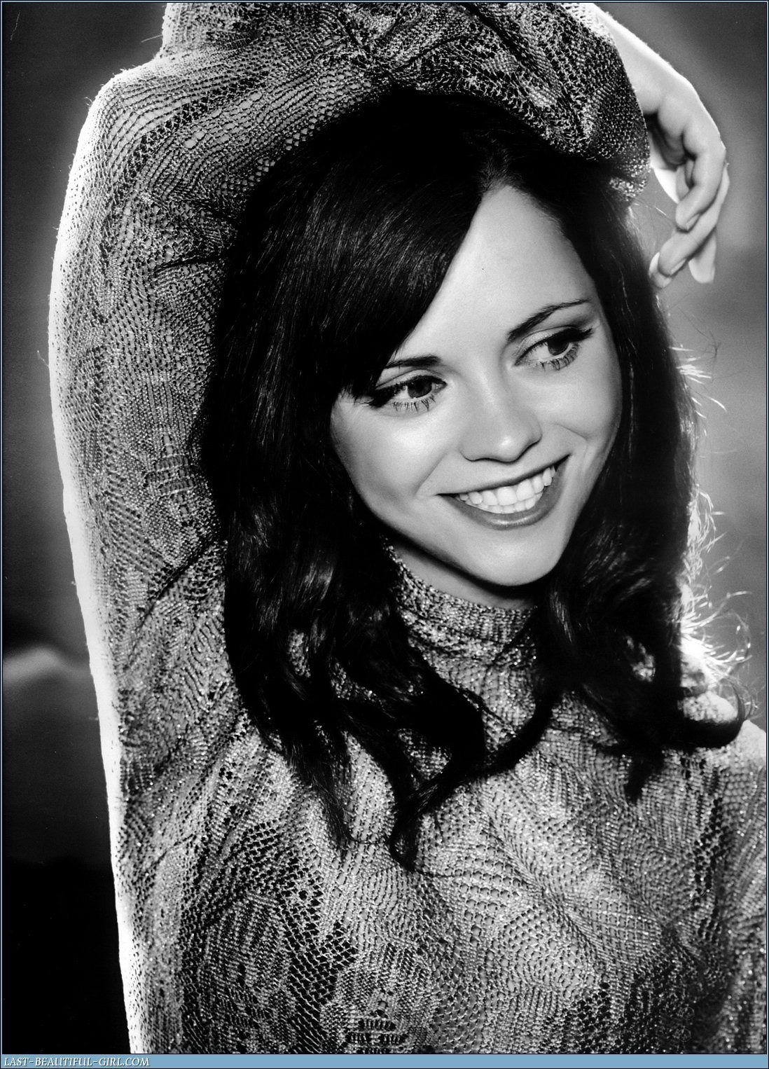 Happy birthday Christina Ricci!
You are finally an adult now :)  