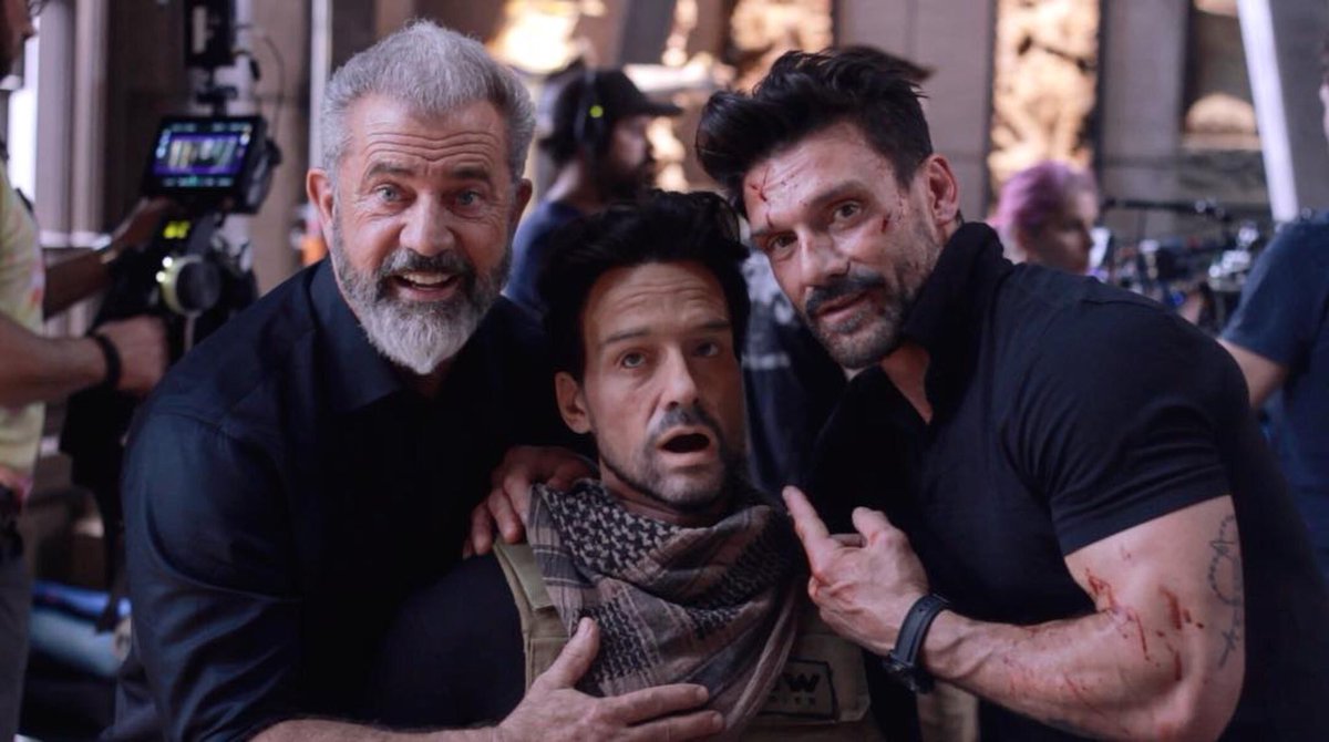 JimmytotheO's tweet photo. #FrankGrillo is awesome! Caught a #colliderscreenings event with a super early showing of the latest from #JoeCarnahan, a ridiculously fun flick called #BossLevel! It was a wildly entertaining feature. A hard R action version of #HappyDeathDay. Gory, groovy &amp; rad! @joblocom https://t.co/mBI6f9kXEw