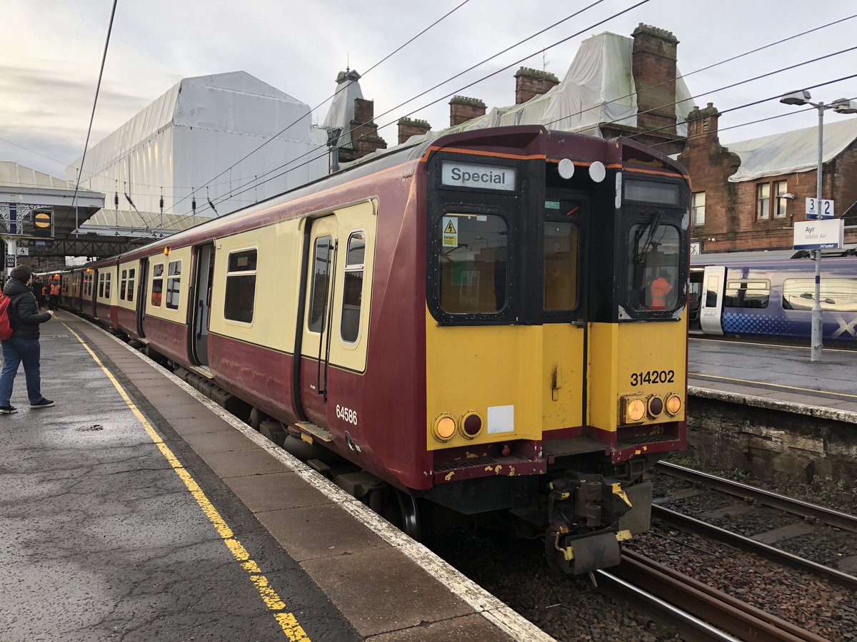 william_trains's tweet image. Having no #Class314 is an incomplete franchise... #Farewell314