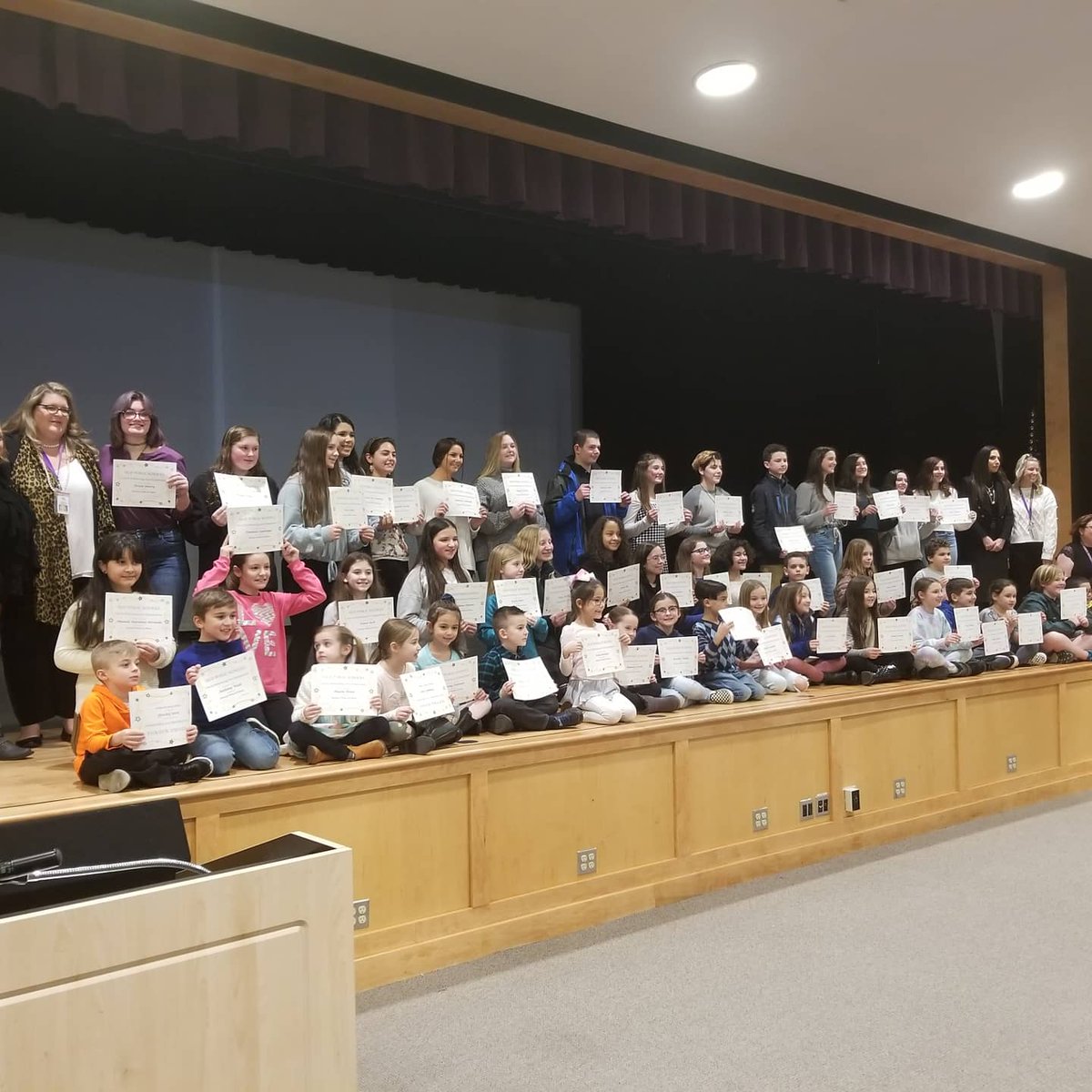 IslipMS's tweet photo. Wonderful night celebrating Islip Middle School's talented artists at the annual District Art Show. #islipmiddleschool #islipPride #IslipMS https://t.co/5jGTKzt9gF