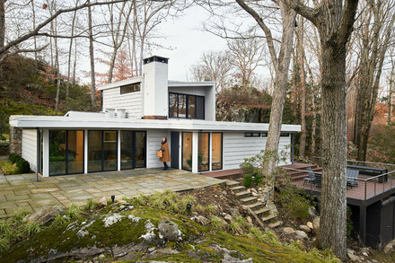 "Follow Every Step of a Major Midcentury Modern Renovation" by RONDA KAYSEN via NYT ift.tt/36Wc1xq ift.tt/396XX5W